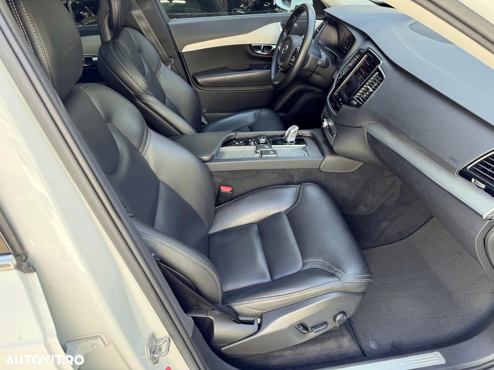 Volvo XC 90 T8 AWD Twin Engine Geartronic Inscription - 25
