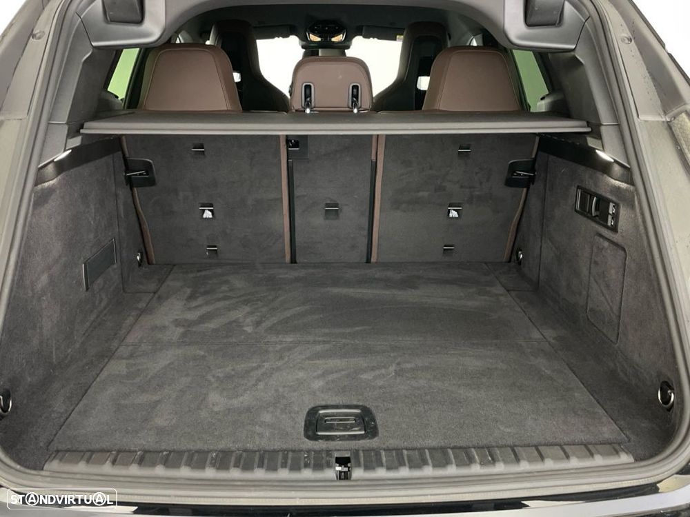 BMW iX xDrive 40 - 13