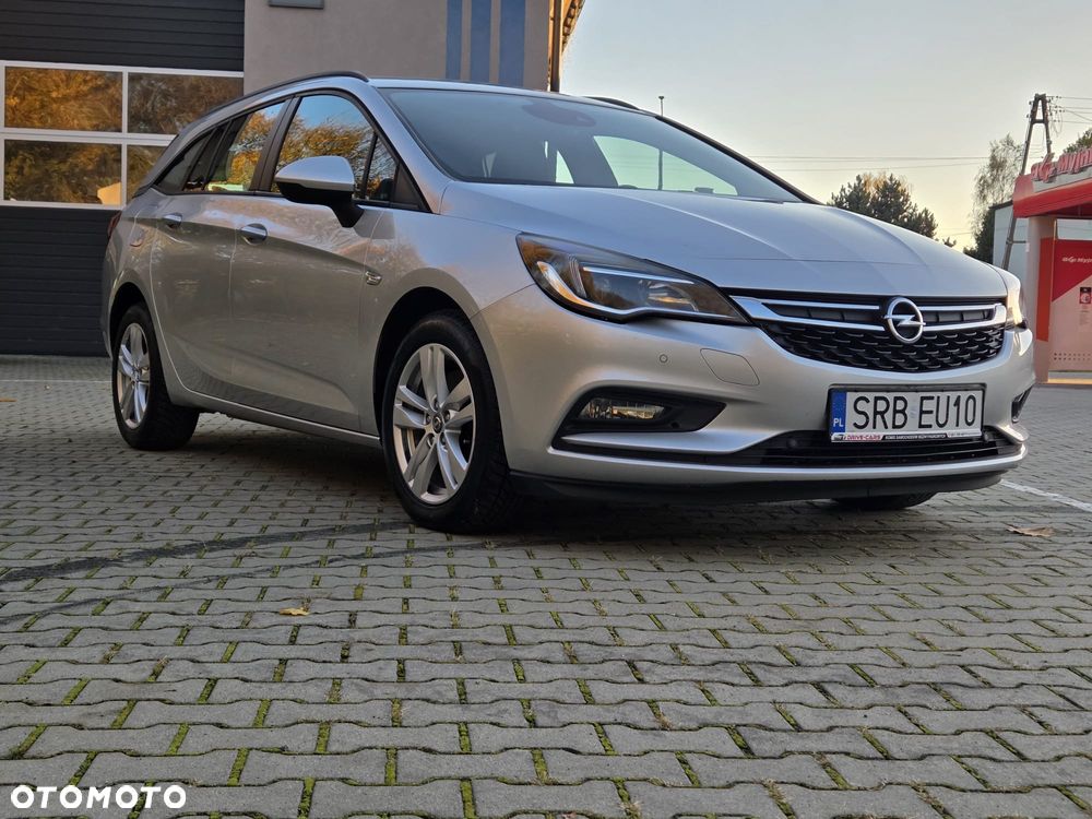 Opel Astra 1.6 CDTI Dynamic - 3
