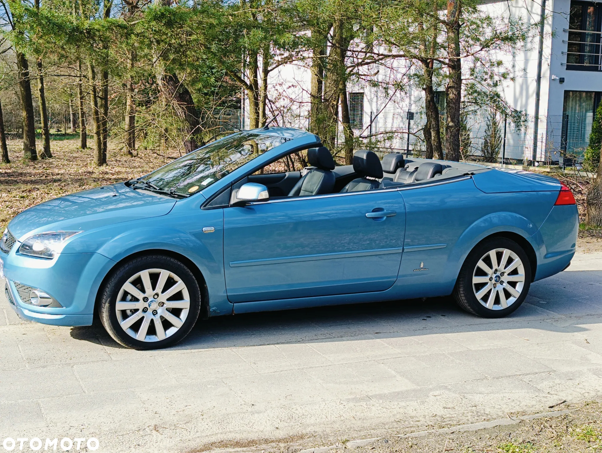 Ford Focus Coupe-Cabriolet 2.0 TDCi DPF Titanium - 14