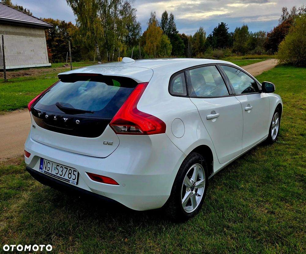 Volvo V40 2015 photo 4