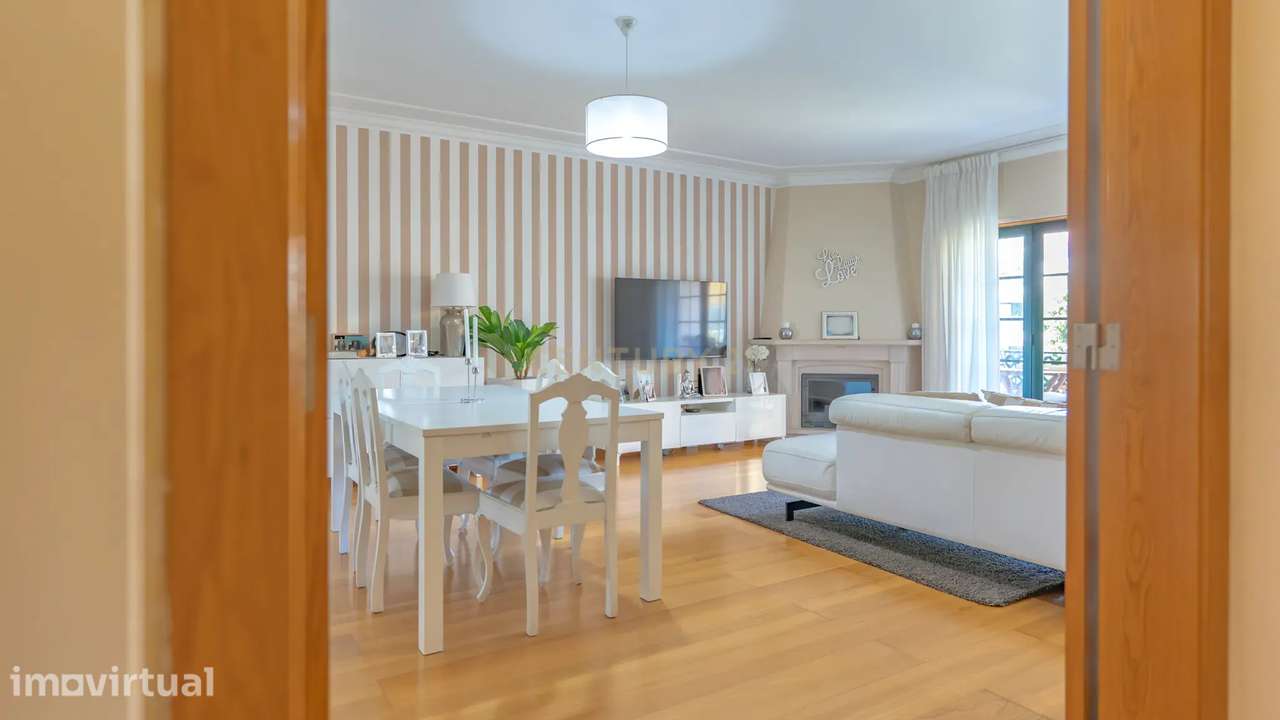 Apartamento T3 em Carcavelos ,Qualidade de Vida e Localização no mesmo - Grande imagem: 4/60