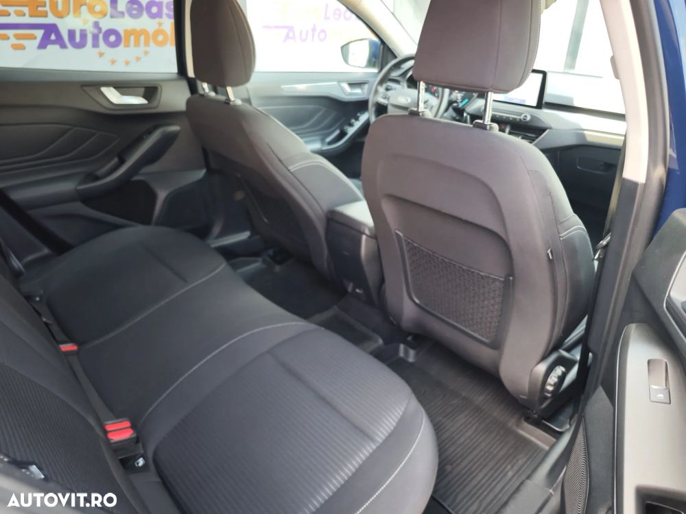 Ford Focus 2.0 EcoBlue Titanium - 10
