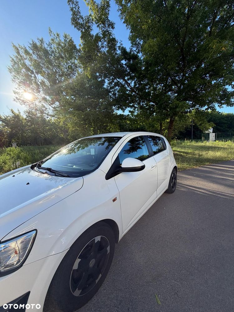 Chevrolet Aveo - 1