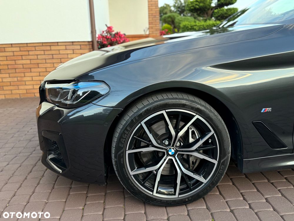 BMW Seria 5 540d xDrive mHEV M Sport sport - 8