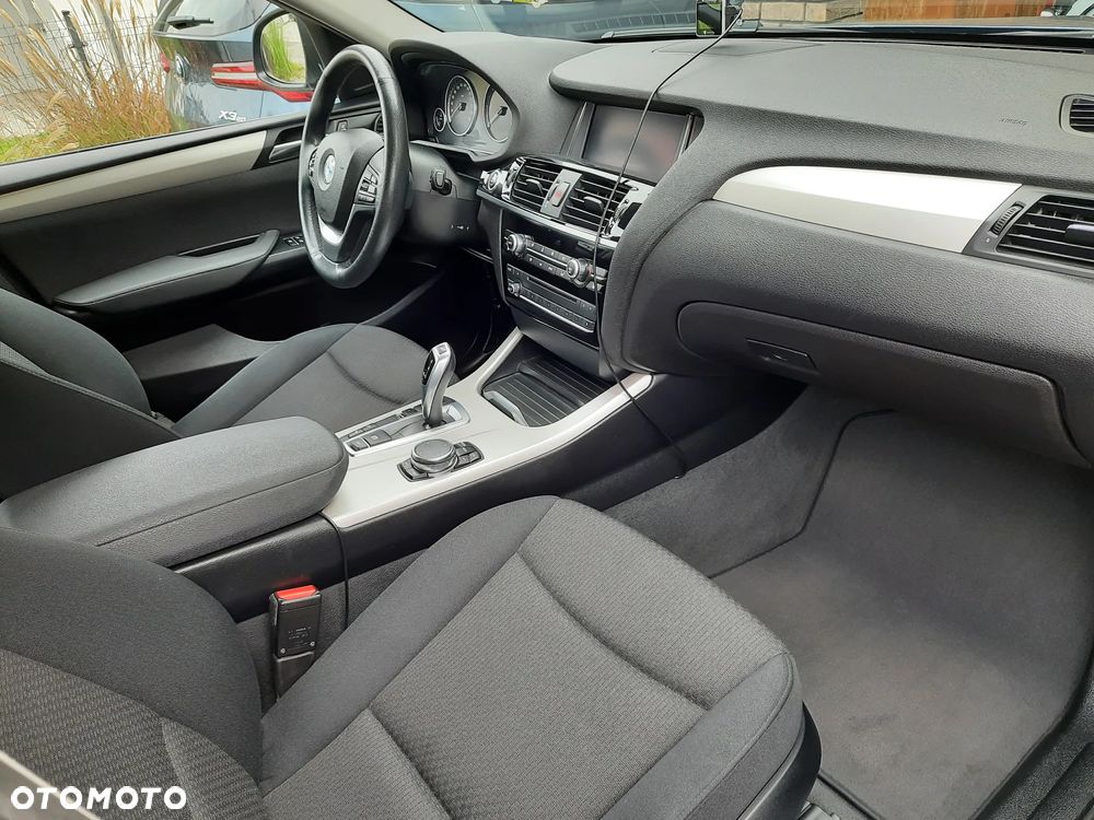 BMW X4 xDrive20d - 12
