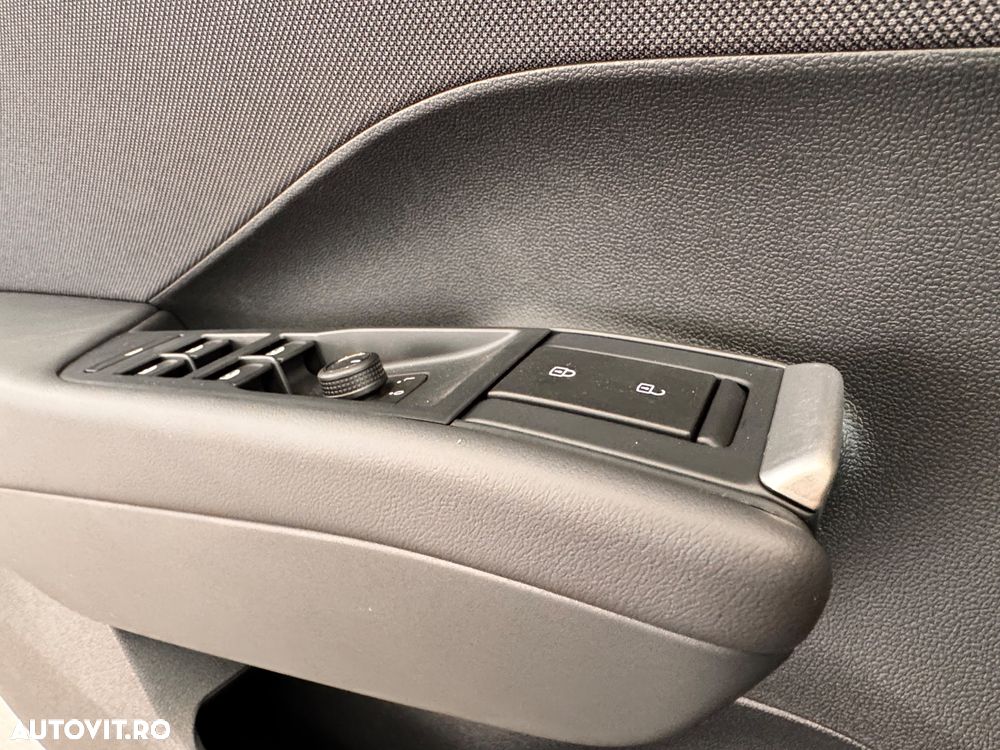 Volkswagen T-Roc 1.5 eTSI 150 CP DSG MHEV Life - 17