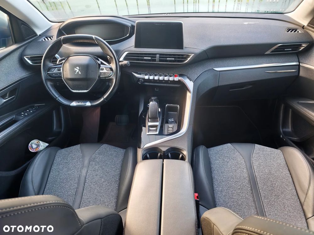 Peugeot 3008 - 26