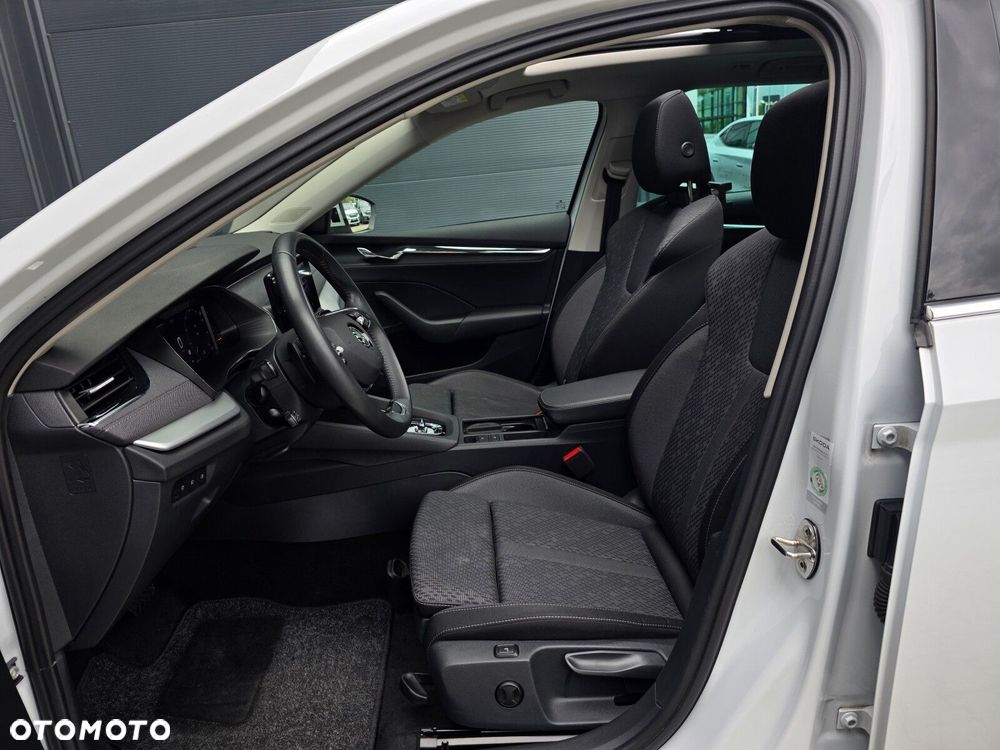 Skoda Octavia 2.0 TDI Style DSG - 15