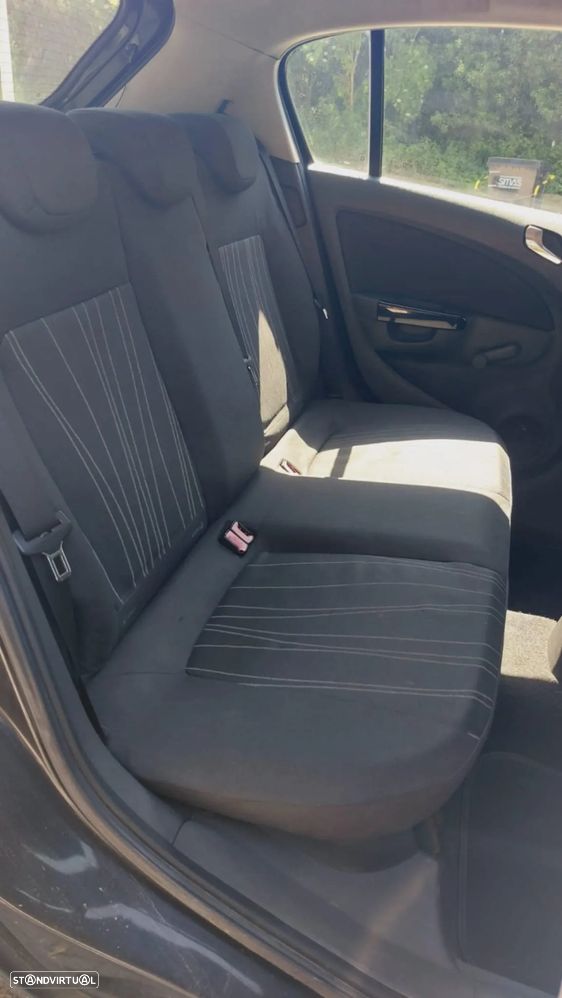 Opel Corsa 1.3 CDTi Enjoy EcoFLEX - 6