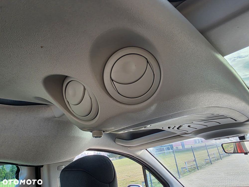 Peugeot Partner HDi FAP 110 Family - 13