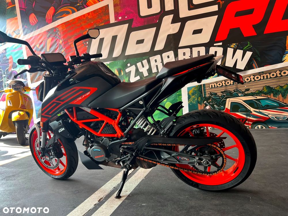KTM Duke - 13