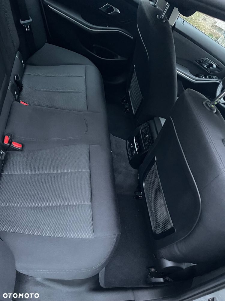 BMW Seria 3 330e iPerformance Sport Line - 7