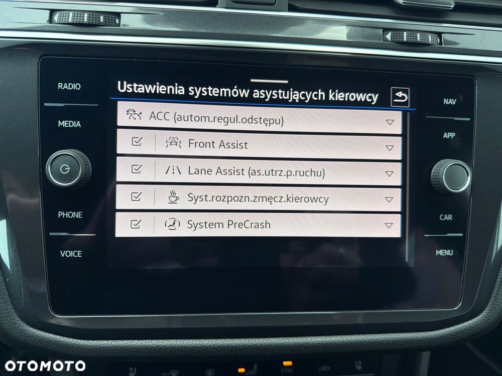 Volkswagen Tiguan Allspace - 32