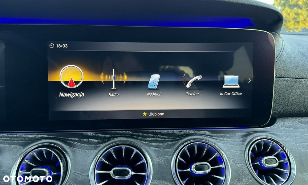 Mercedes-Benz CLS - 24