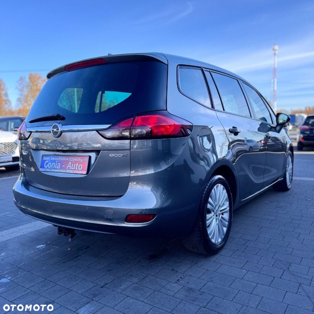 Opel Zafira - 9