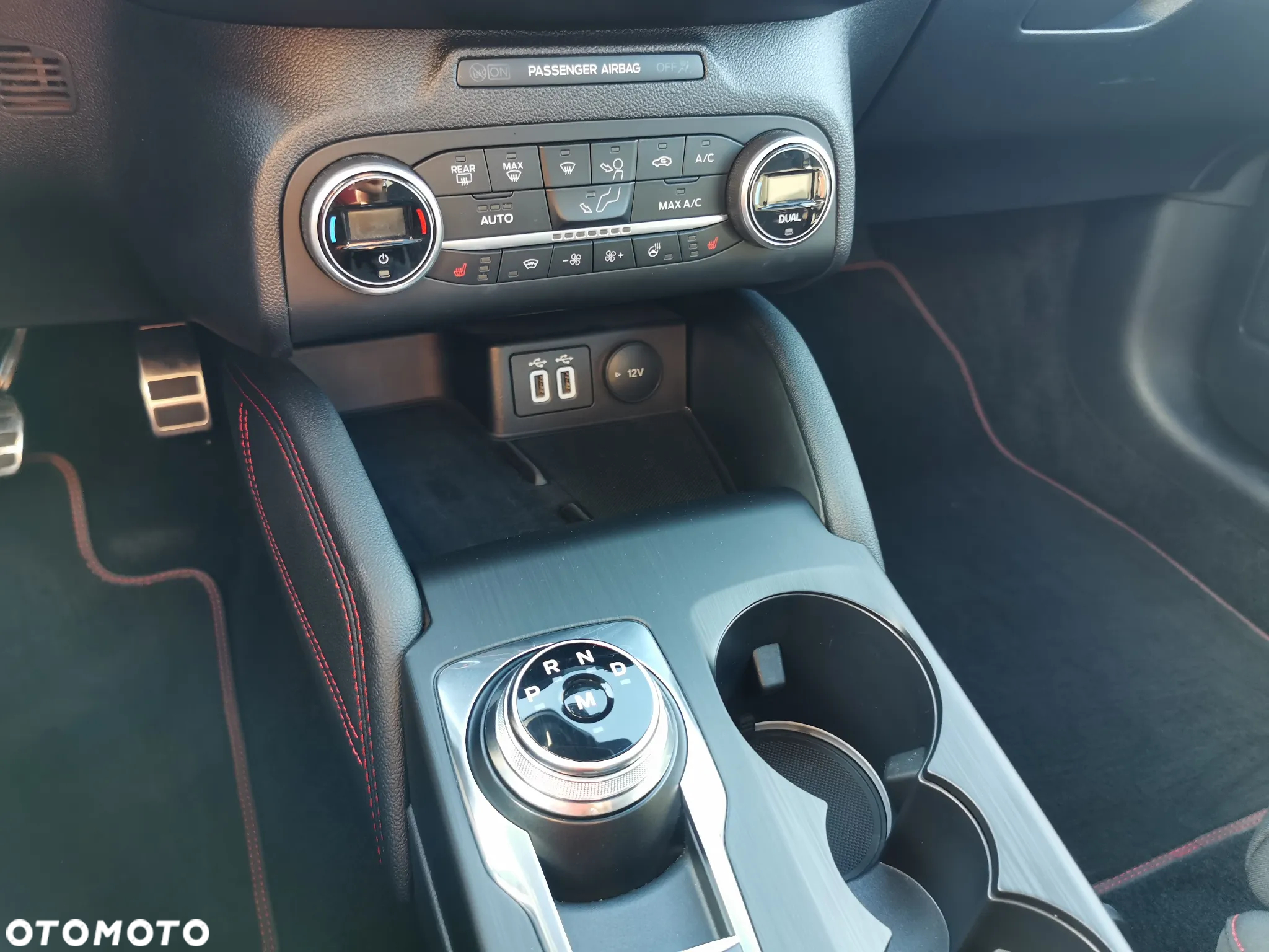 Ford Focus 1.5 EcoBoost Start-Stopp-System ST-LINE - 14