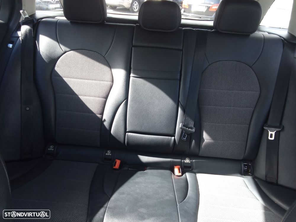 Mercedes-Benz C 200 BlueTEC AMG Line - 25