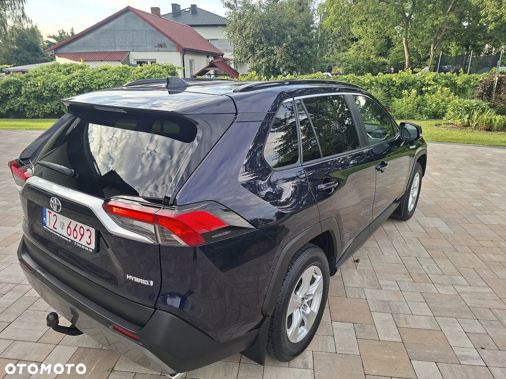 Toyota RAV4 - 6