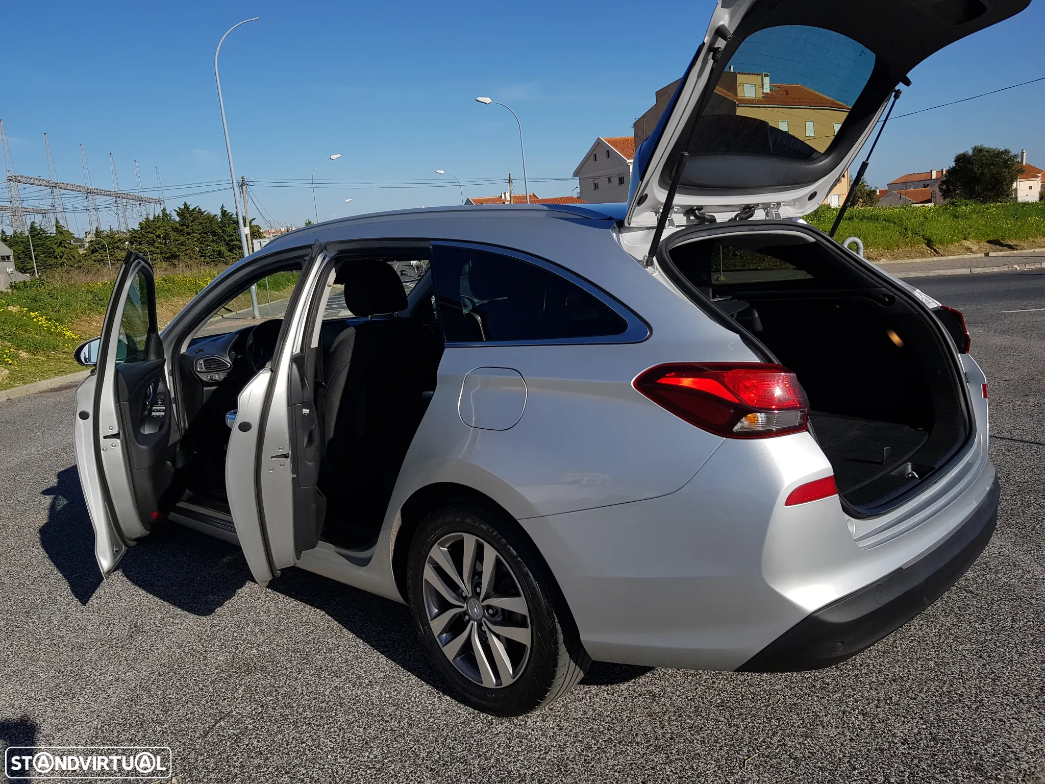 Hyundai i30 SW 1.6 CRDi Style Plus - 53