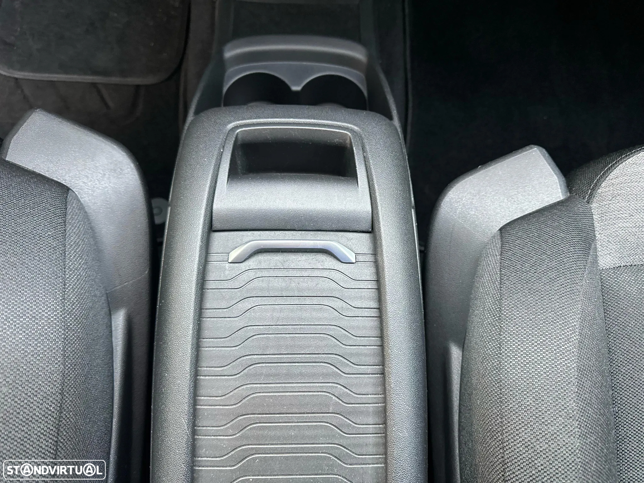 Citroën C4 Spacetourer PureTech 130 Stop&Start EAT8 SELECTION - 31