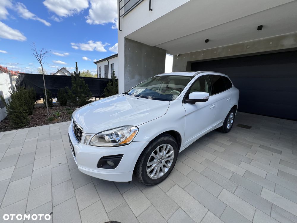 Volvo XC 60 - 1