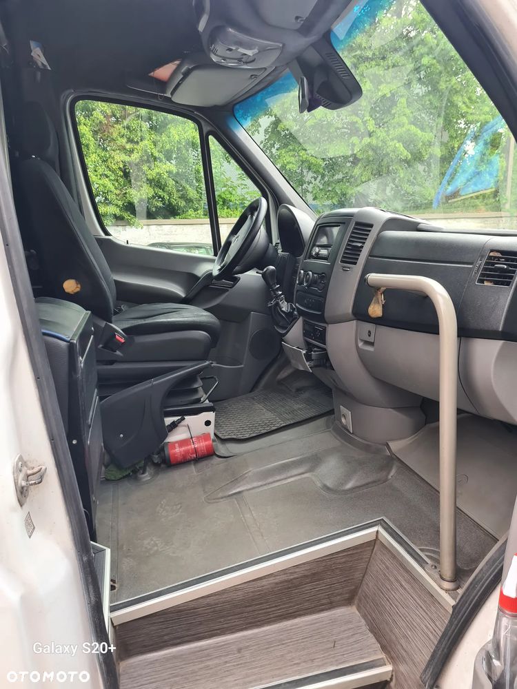 Mercedes-Benz Sprinter - 7