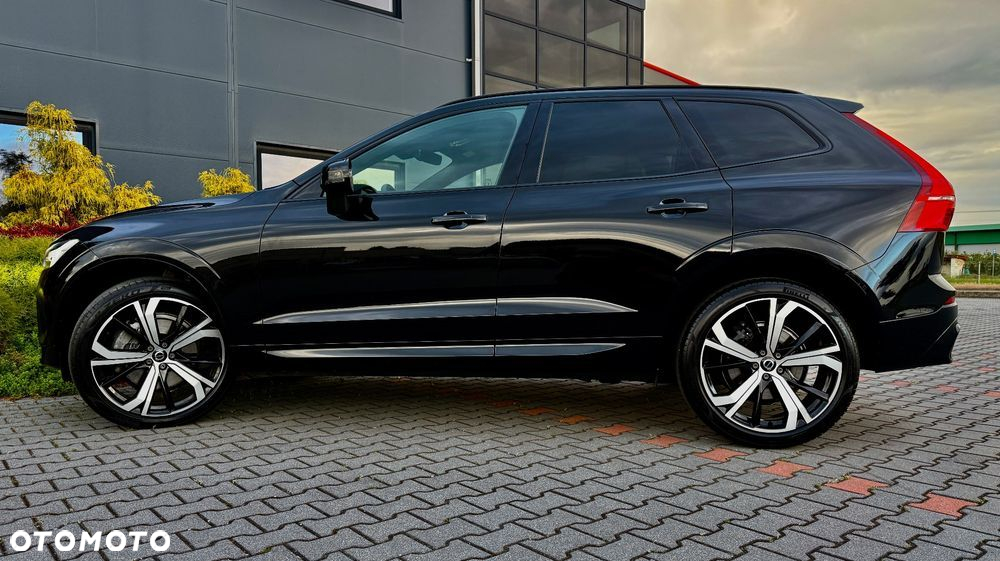 Volvo XC 60 B4 B Plus Dark - 6