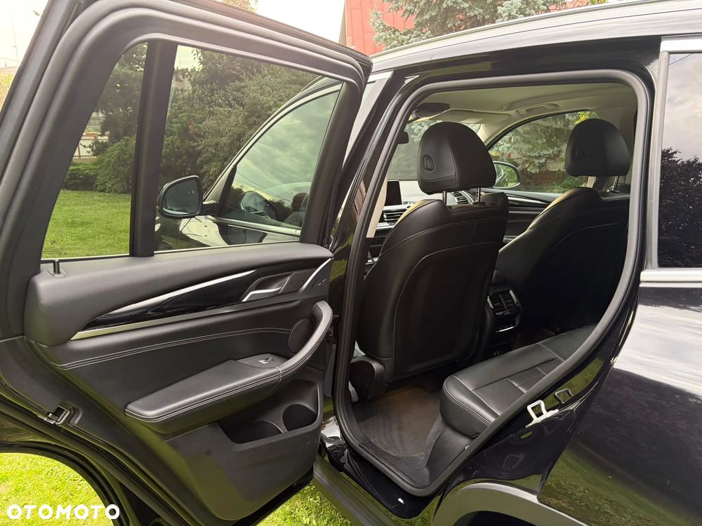 BMW X3 - 12