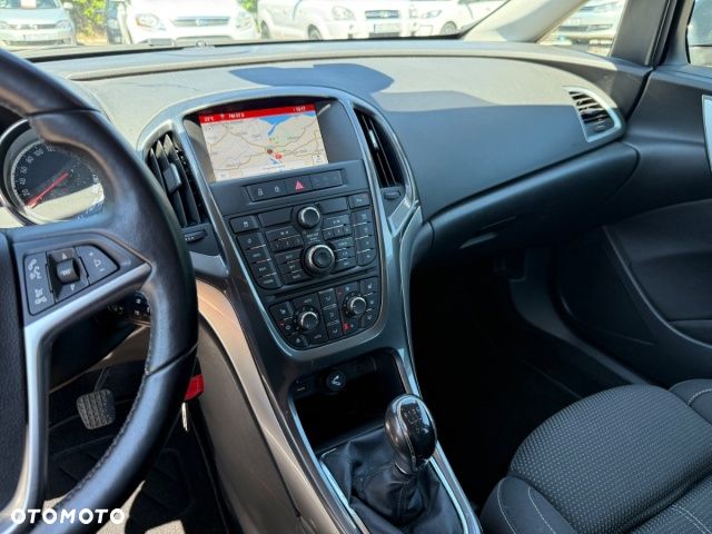 Opel Astra 2.0 CDTI DPF Active - 18