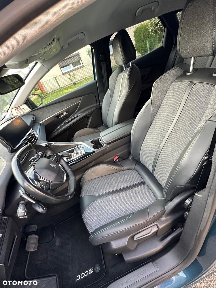 Peugeot 3008 BlueHDi 130 Stop & Start EAT8 Allure Pack - 11