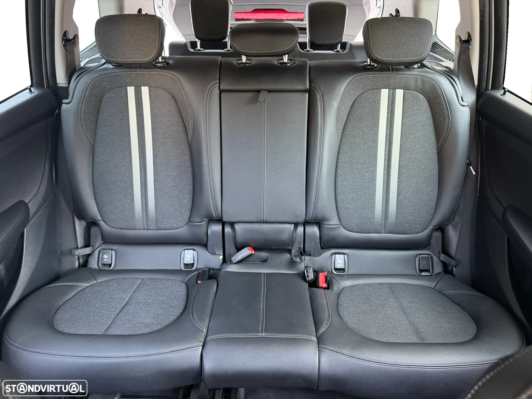 BMW 216 Gran Tourer d 7L Advantage - 7
