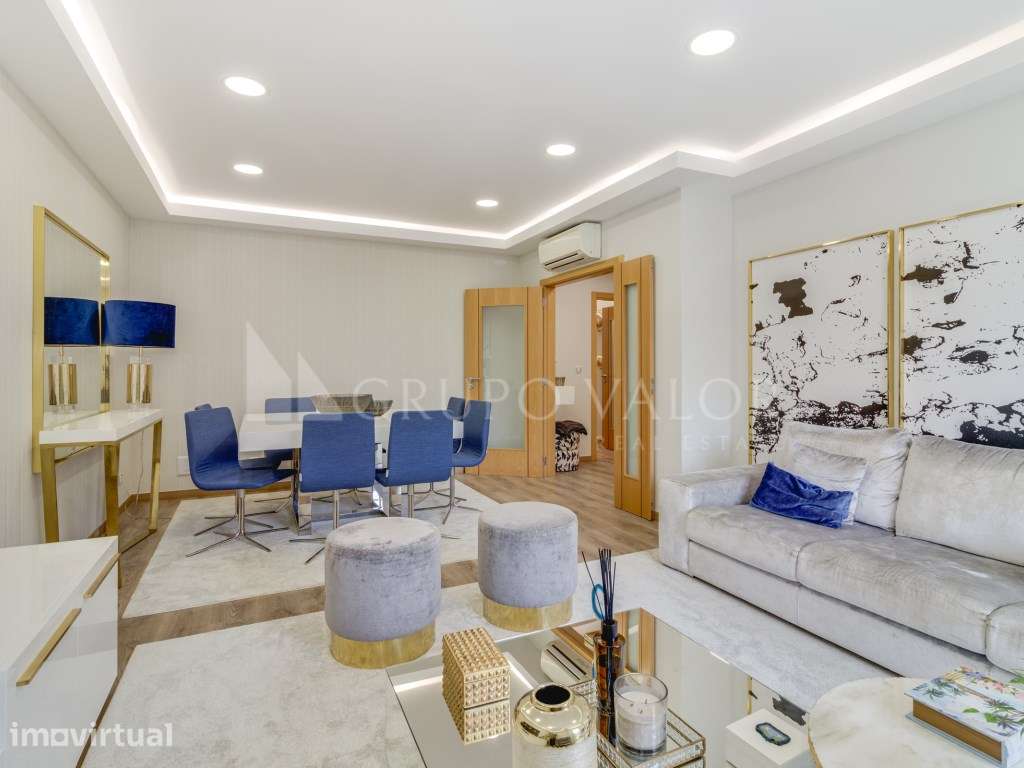Apartamento T3 | Box 2 Viaturas | Colinas do Cruzeiro | Odivelas