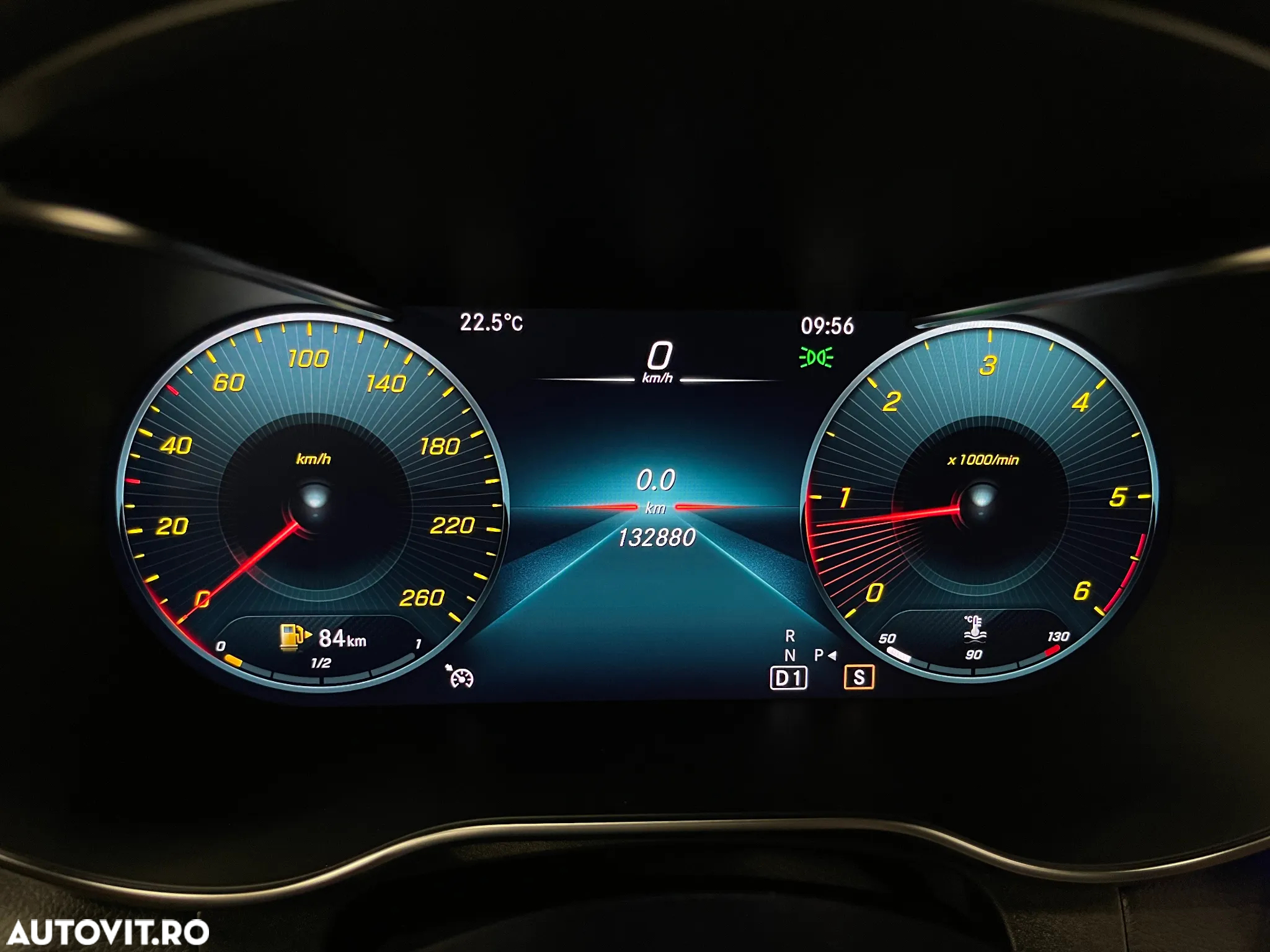 Mercedes-Benz GLC 220 d 4MATIC - 29