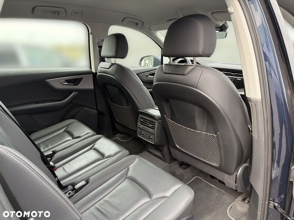 Audi Q7 - 21