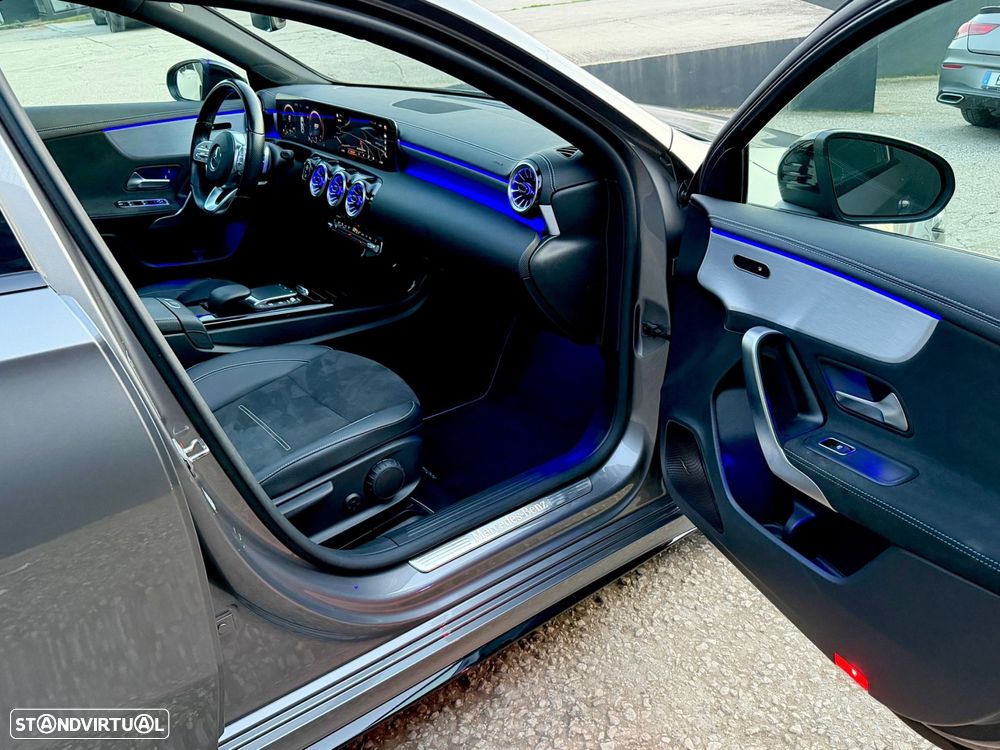 Mercedes-Benz A 200 Limousine 7G-DCT AMG Line - 22