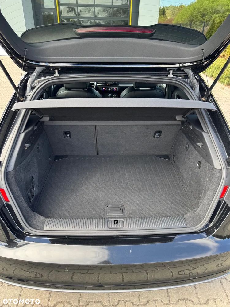 Audi A3 Sportback 1.4 TFSI cylinder on demand ultra S line Sportpaket - 31