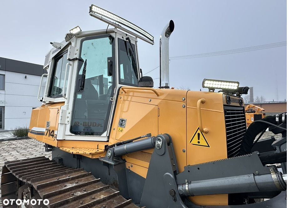 Liebherr PR 714 LGP - 16