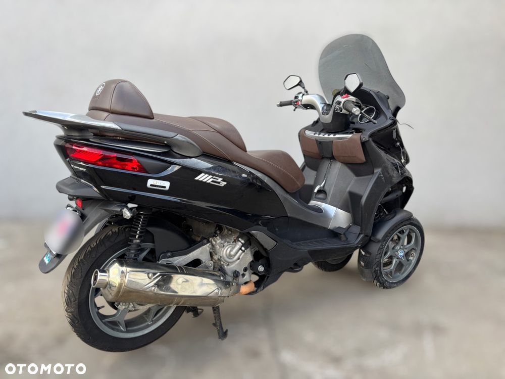 Piaggio MP-3 - 8