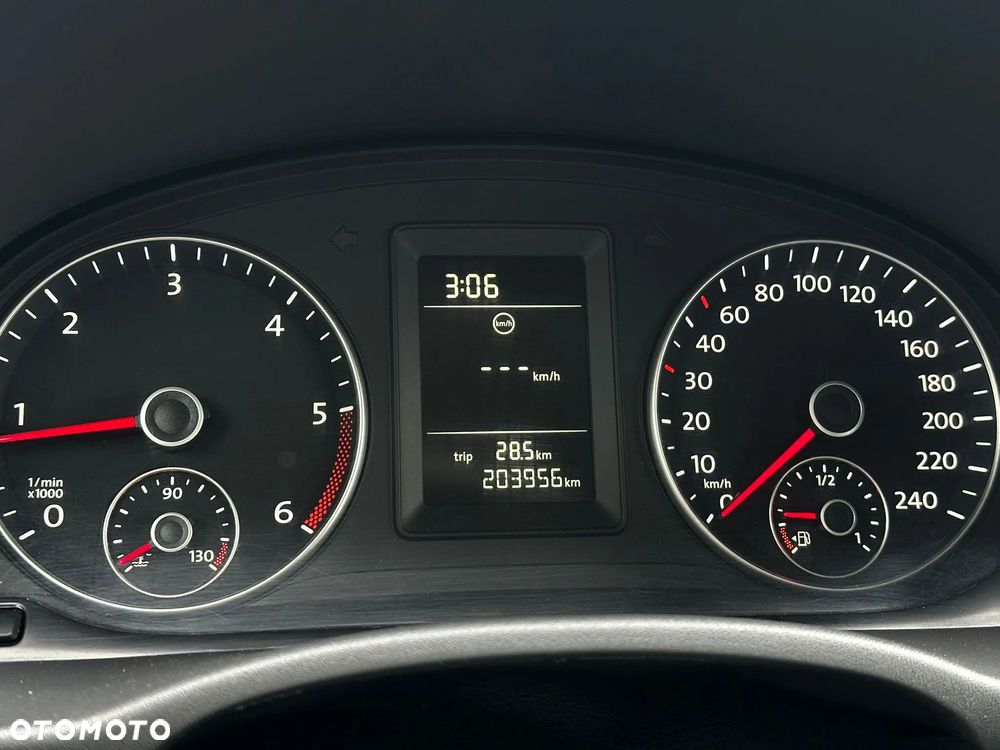 Volkswagen Caddy - 9