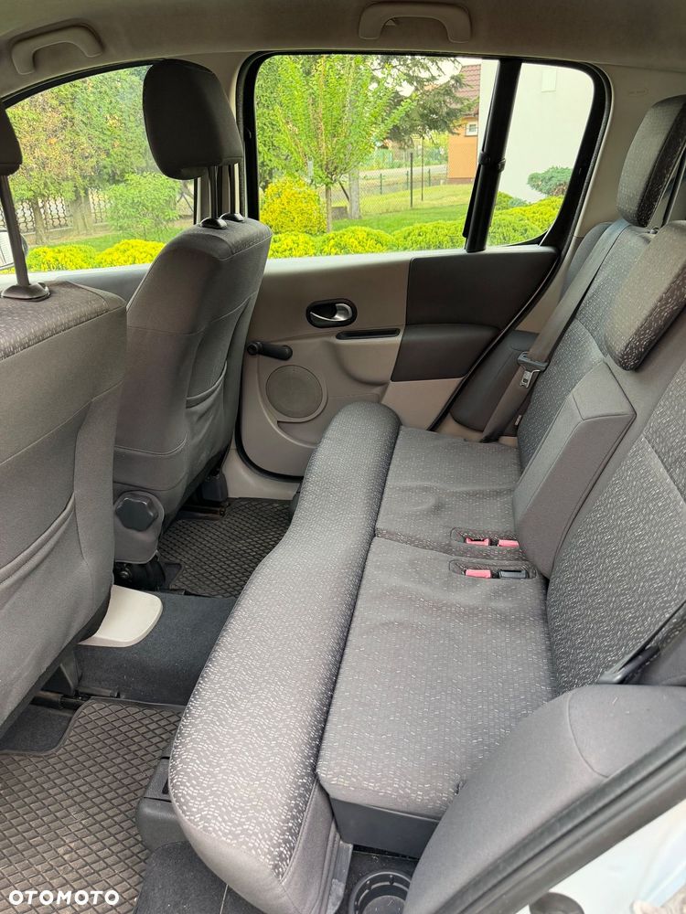 Renault Modus 1.6 16V Privilege - 4
