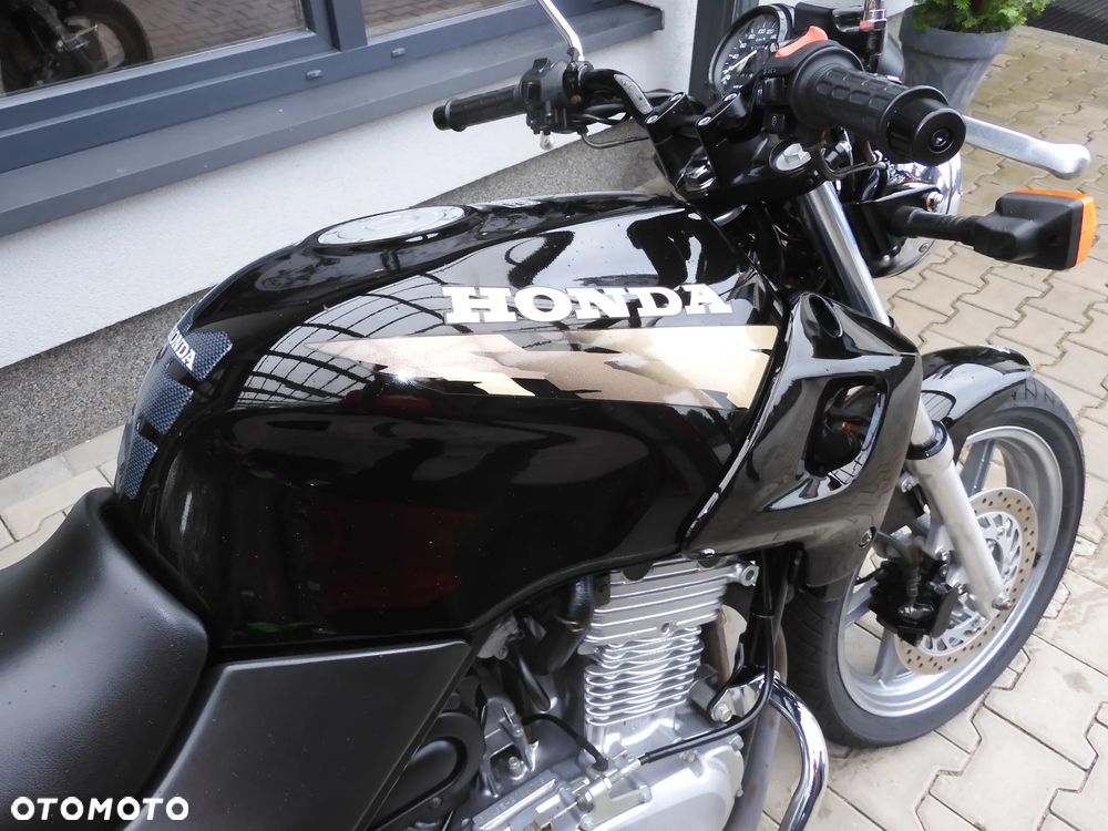 Honda CB - 6