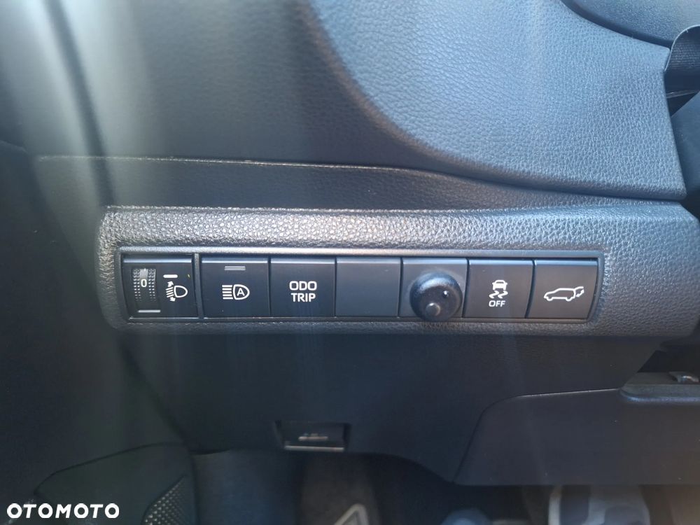 Toyota Corolla - 13