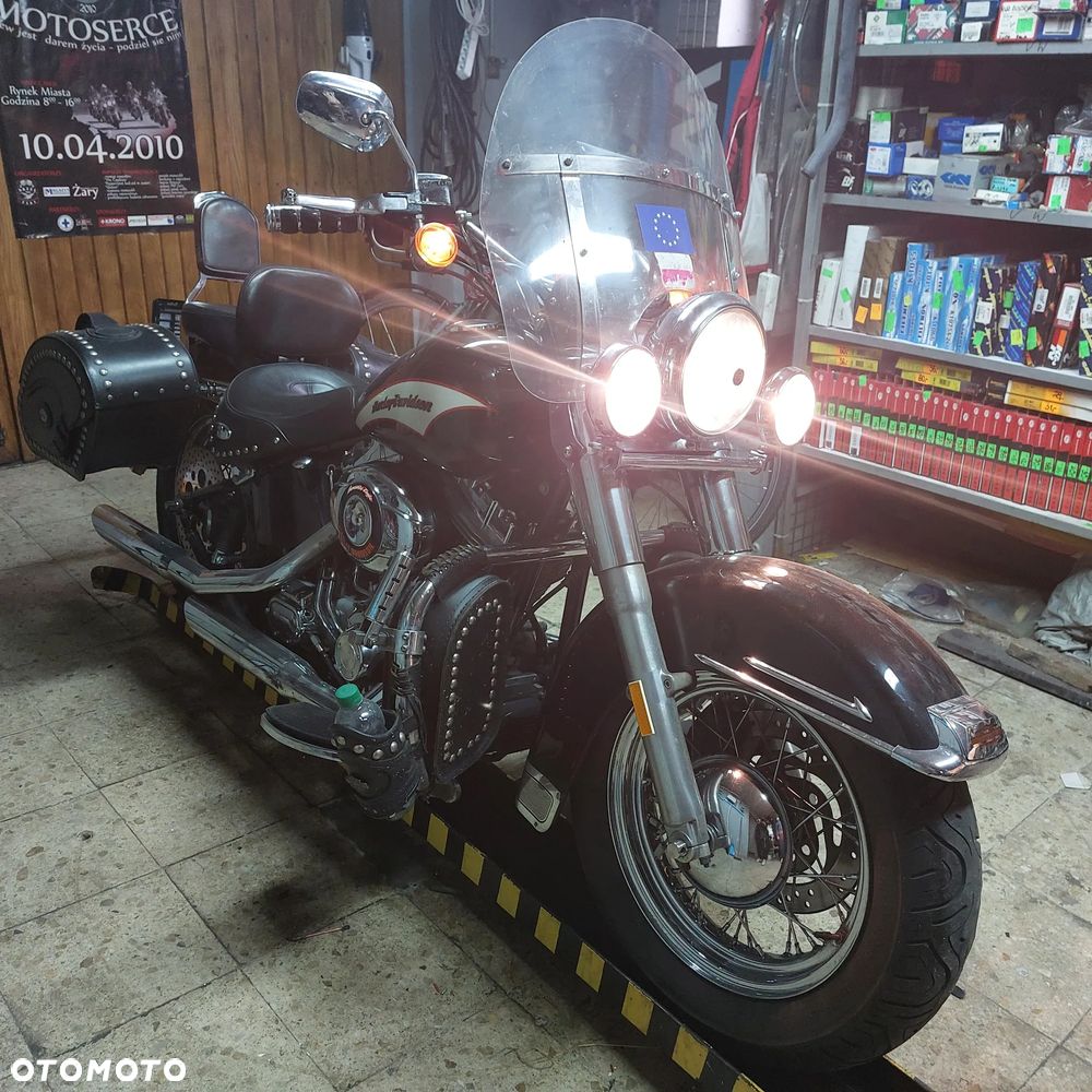 Harley-Davidson Softail Heritage Classic - 11