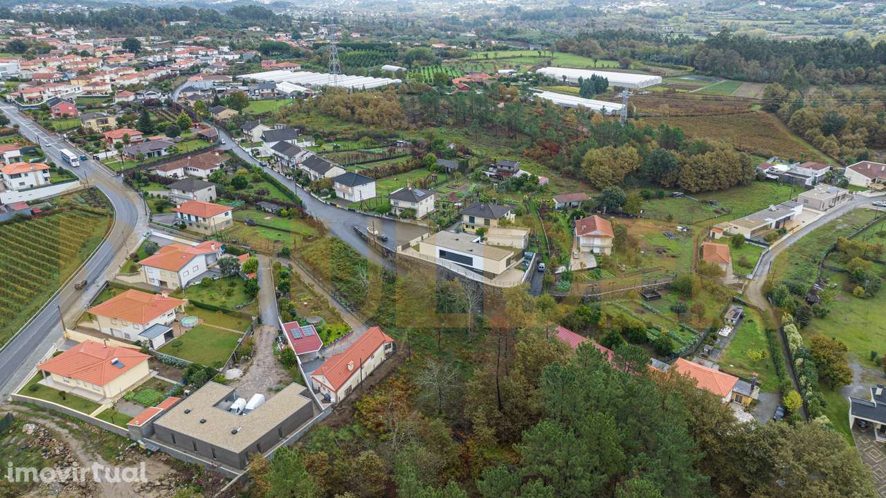 Moradia T4 de Arquitetura Moderna - Grande imagem: 5/43