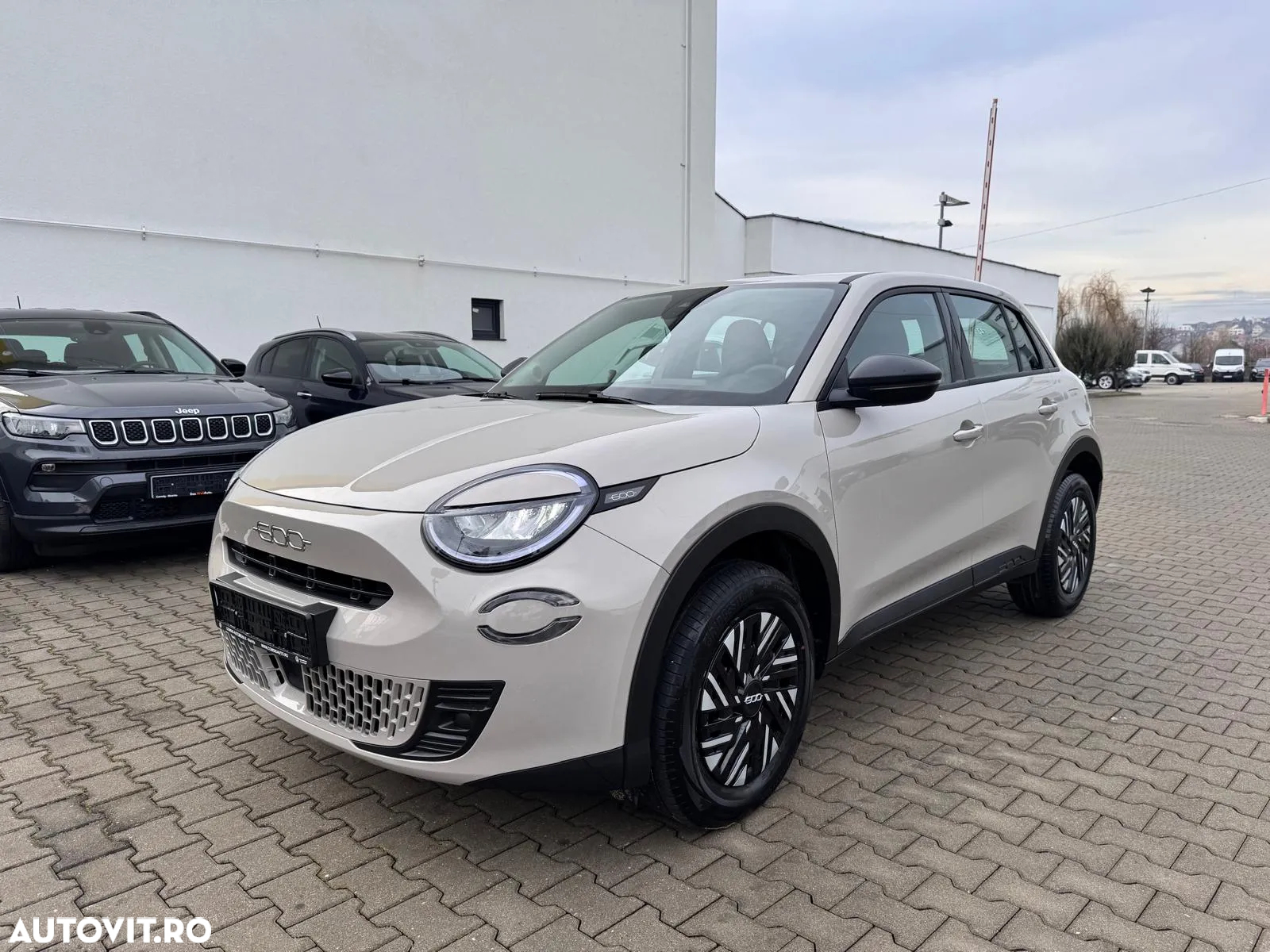 Fiat 600 1.2 100 CP AT6 MHEV - 3