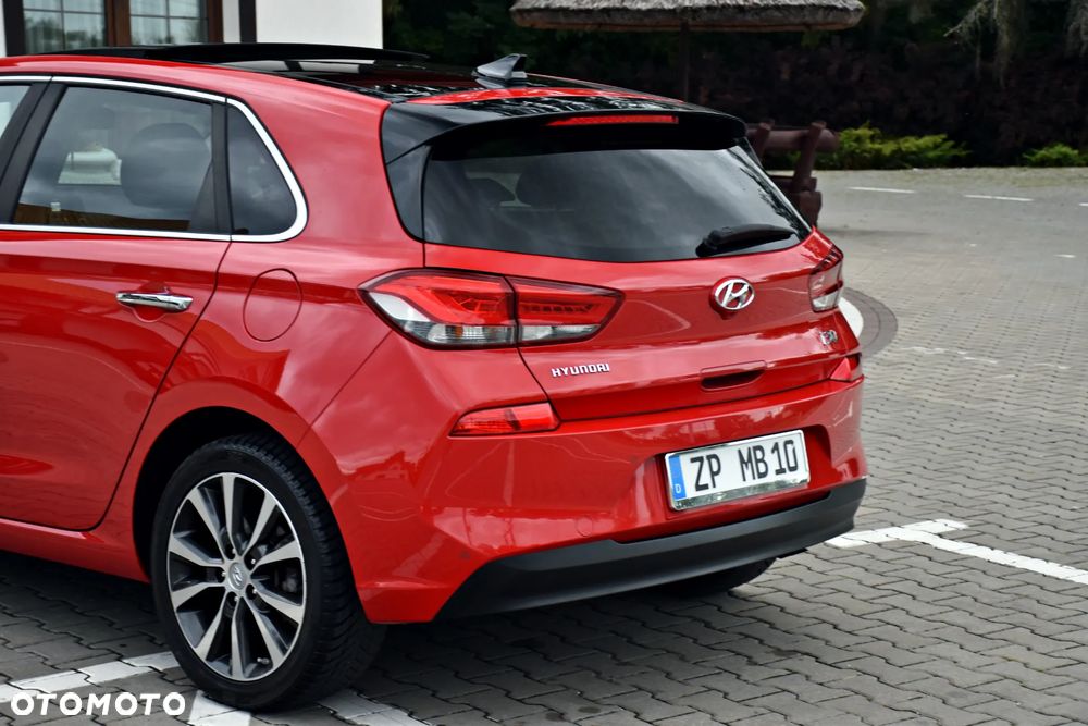 Hyundai i30 1.0 T-GDI Connect & Go - 18