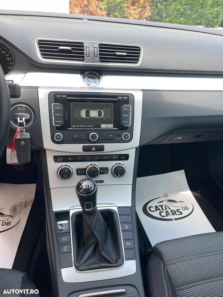 Volkswagen Passat CC 2.0 TDI - 34