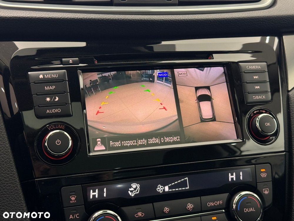 Nissan Qashqai 1.3 DIG-T N-Connecta - 32