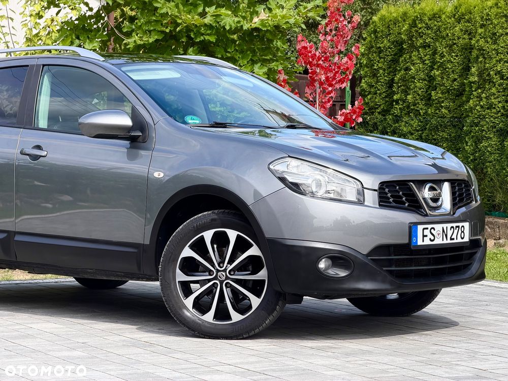 Nissan Qashqai 2.0 4x4 Tekna - 3